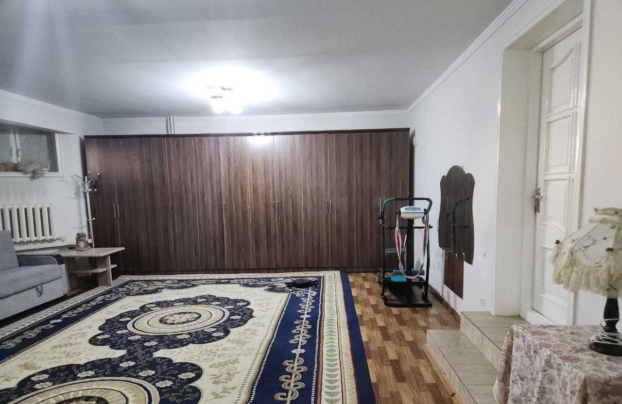 Sotiladi 6 xonali hovli, 200 m² · Mirzo Ulug‘bek — surat 9