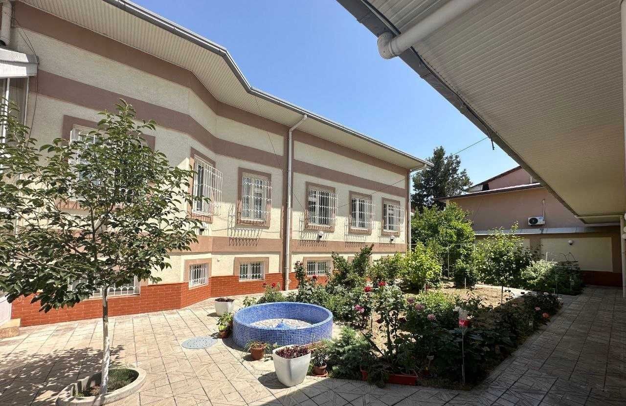 Sotiladi 6 xonali hovli, 200 m² · Mirzo Ulug‘bek — surat 2
