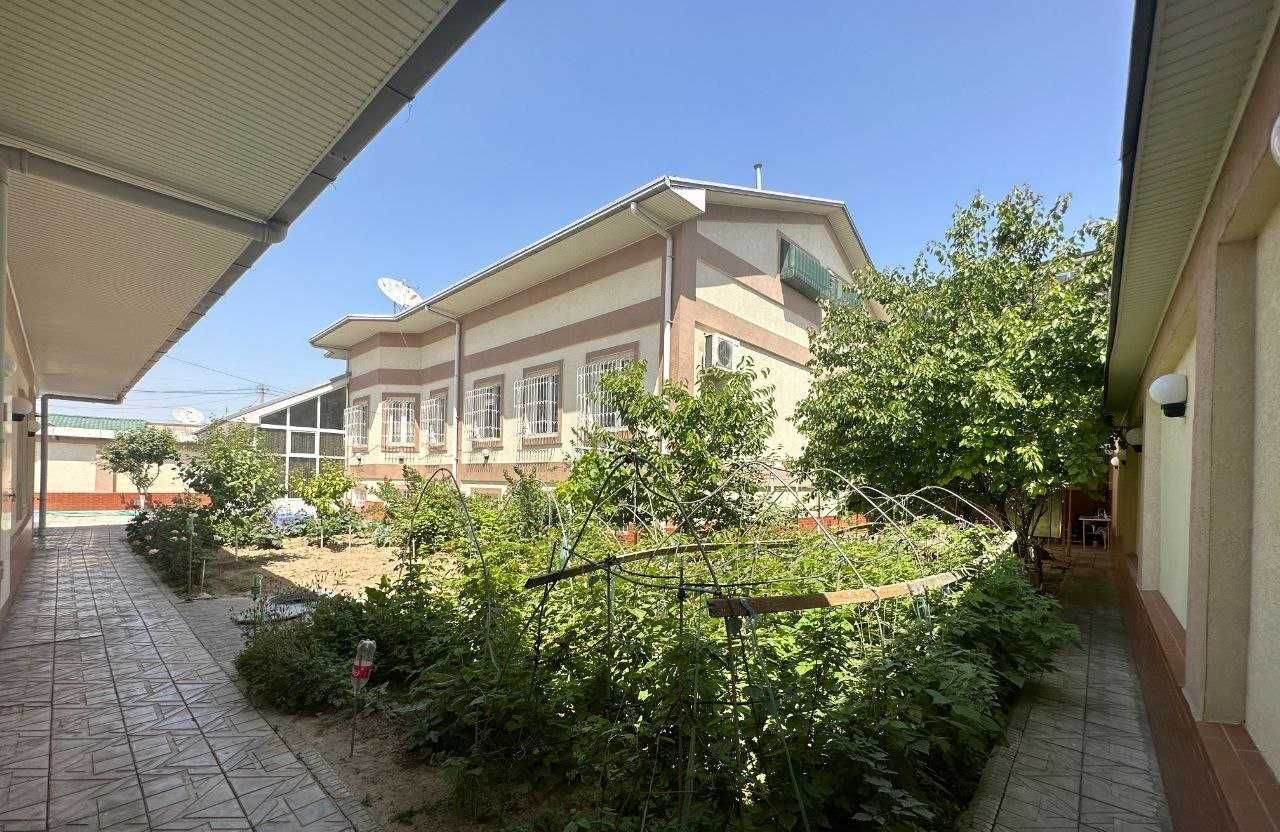 Sotiladi 6 xonali hovli, 200 m² · Mirzo Ulug‘bek — surat 4