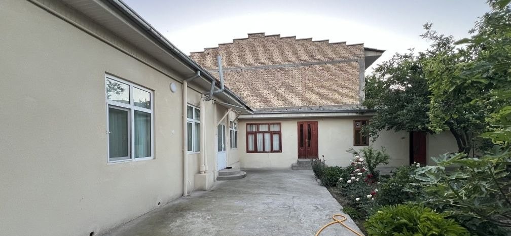 Sotiladi 4 xonali hovli, 82.96 m² · Mirzo Ulug‘bek — surat 1