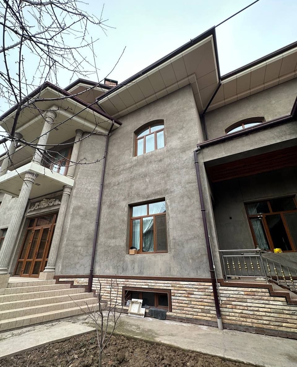 For sale 11-room house · Yunusabad — photo 2