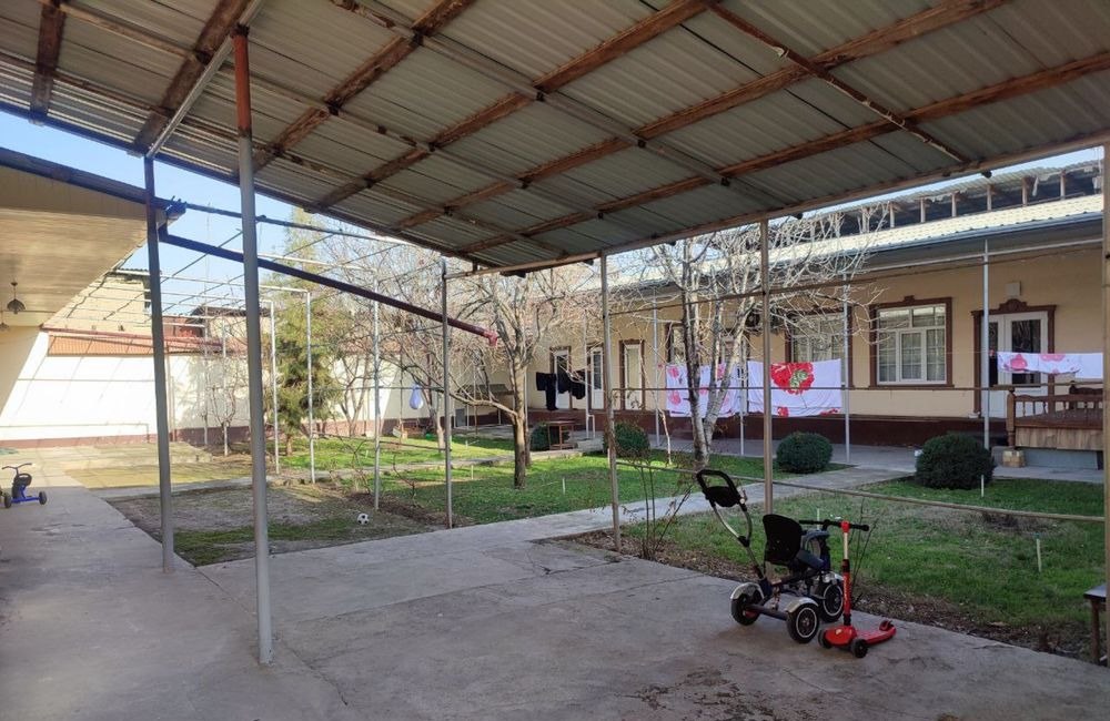 For sale 6-room house · Yashnabad — photo 3