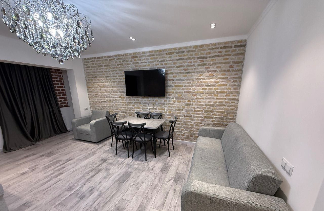 Ijaraga 3 xonali xonadon, 90 m² · Yakkasaroy — surat 1