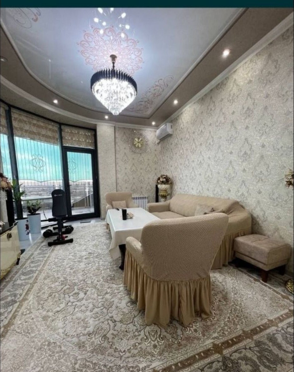 Sotiladi 3 xonali xonadon, 102 m² · Yashnobod — surat 1