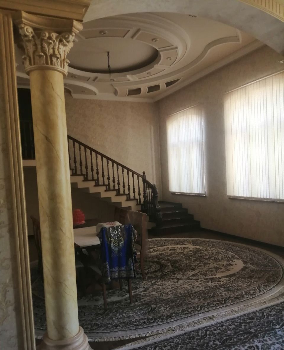 Sotiladi 10 xonali hovli · Uchtepa — surat 2
