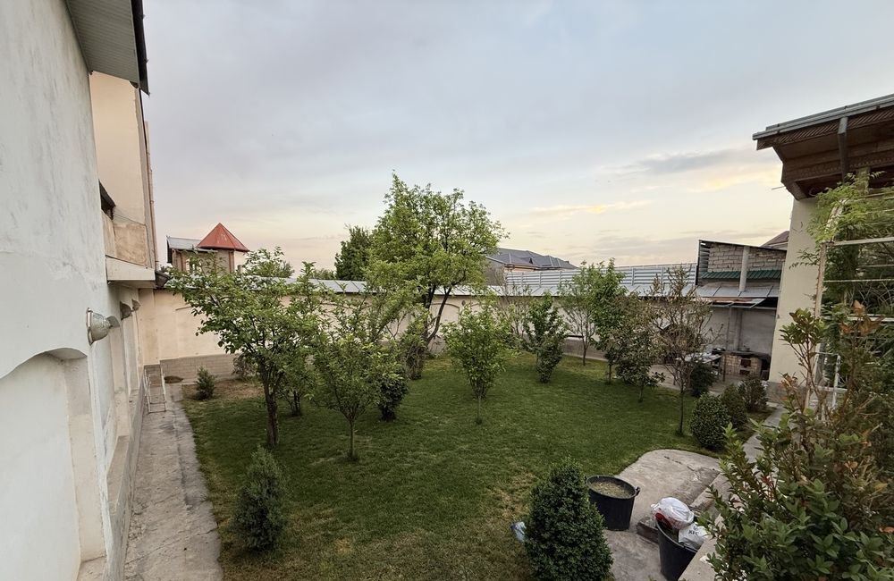 Sotiladi 10 xonali hovli, 1 m² · Mirzo Ulug‘bek — surat 5