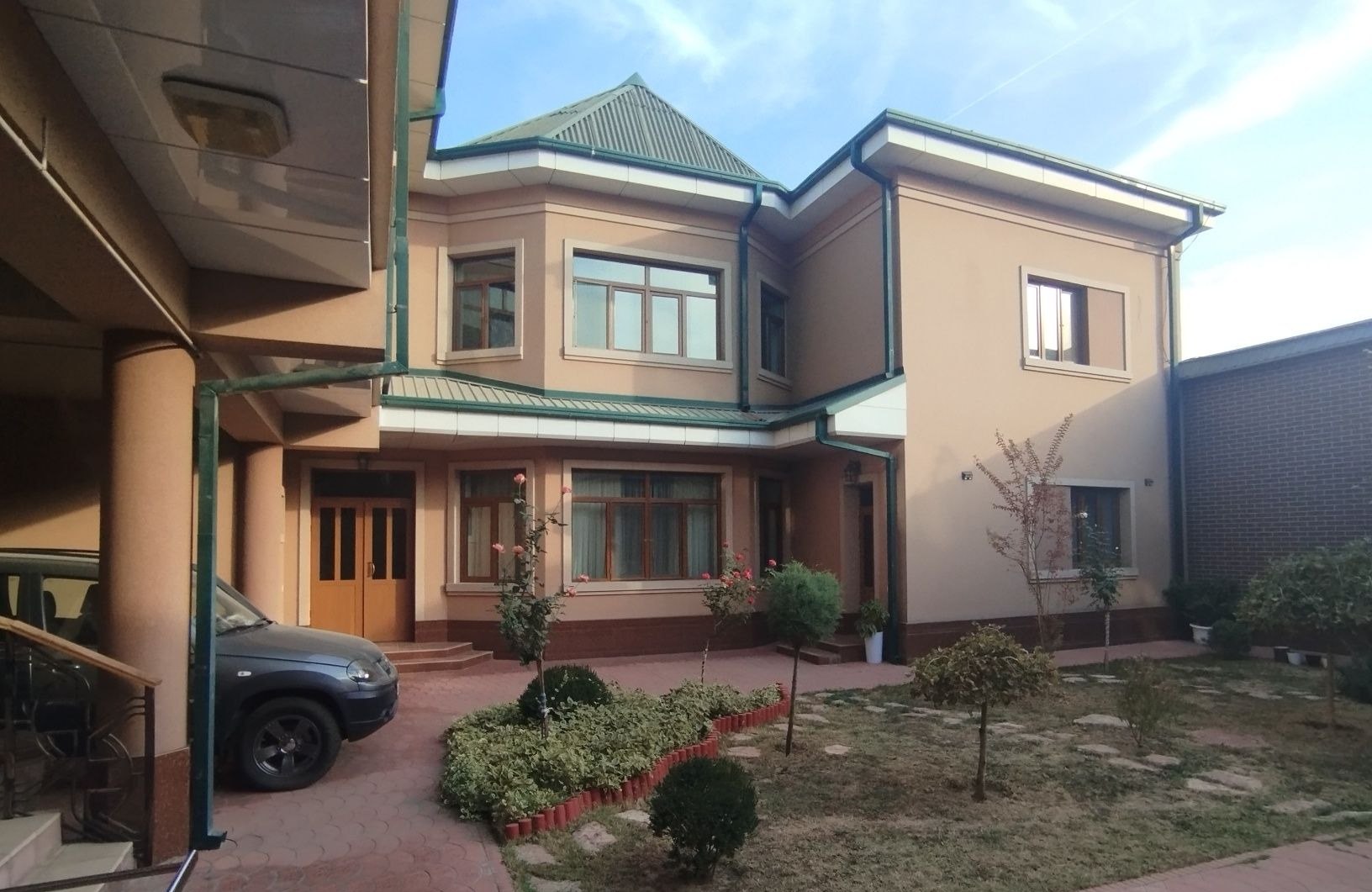 For sale 7-room house · Mirzo-Ulugbek — photo 1