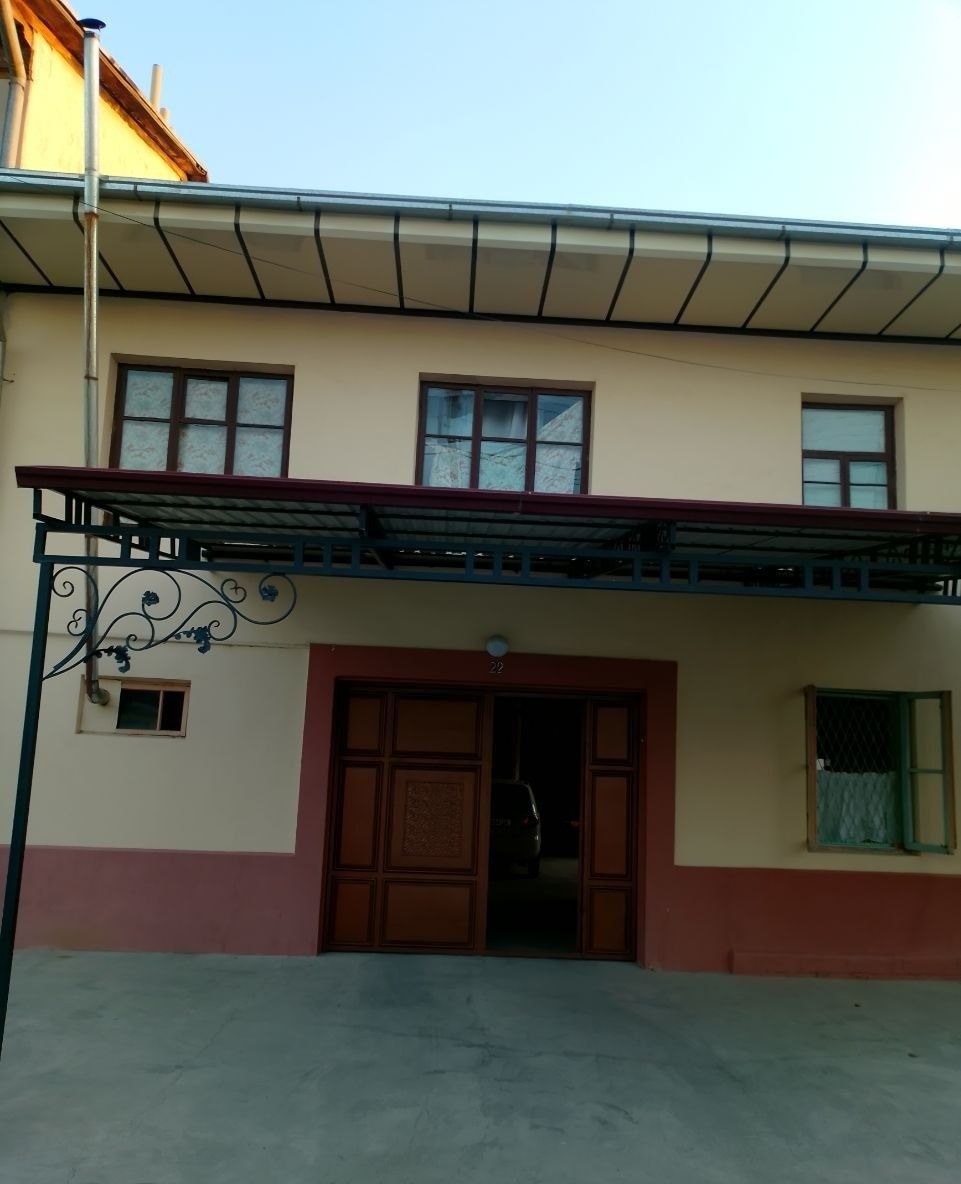 For sale 6-room house · Yunusabad — photo 1