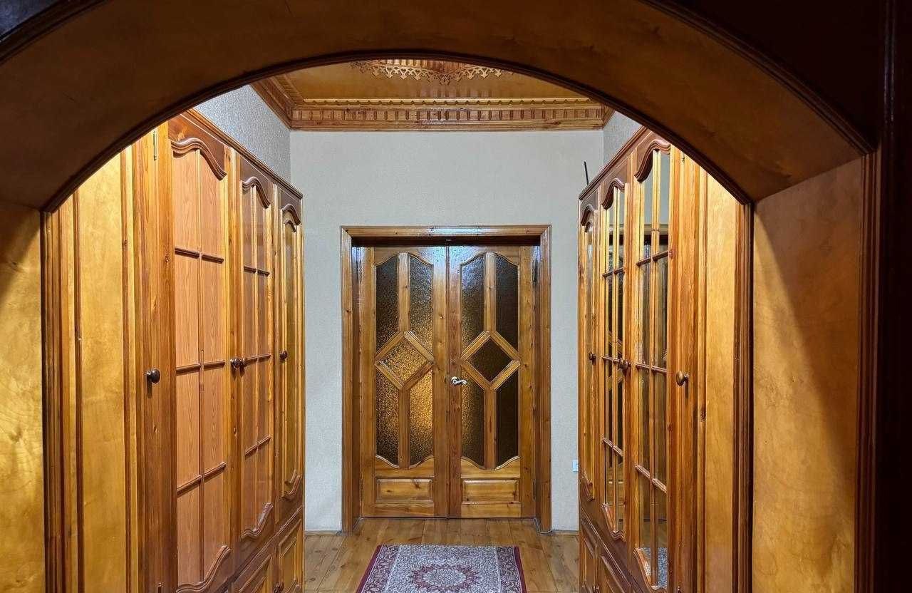 Sotiladi 10 xonali hovli, 1 m² · Mirzo Ulug‘bek — surat 7