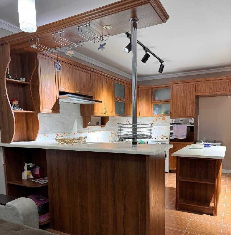 Sotiladi 10 xonali hovli, 1 m² · Mirzo Ulug‘bek — surat 4