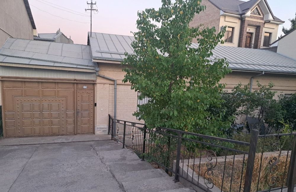 Продаётся 6-комн. дом, 800 м² · Мирзо-Улугбек — фото 1