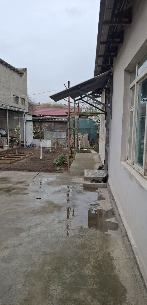 Sotiladi 4 xonali hovli, 120 m² · Mirzo Ulug‘bek — surat 3