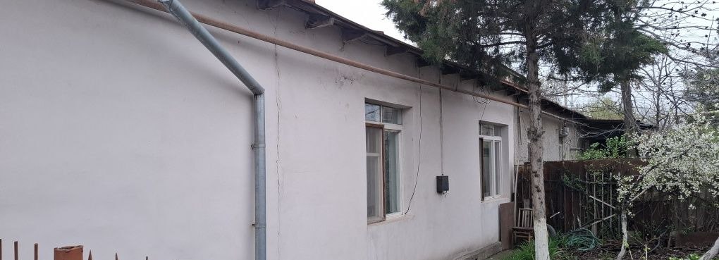 Sotiladi 4 xonali hovli, 120 m² · Mirzo Ulug‘bek — surat 2