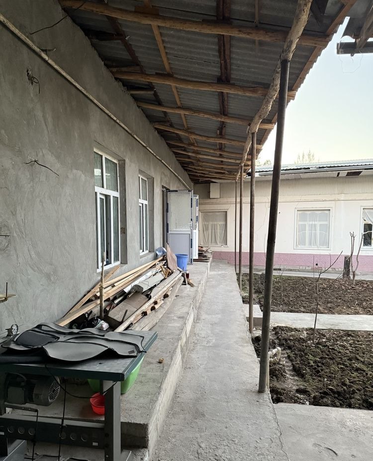 For sale 7-room house · Almazar — photo 3