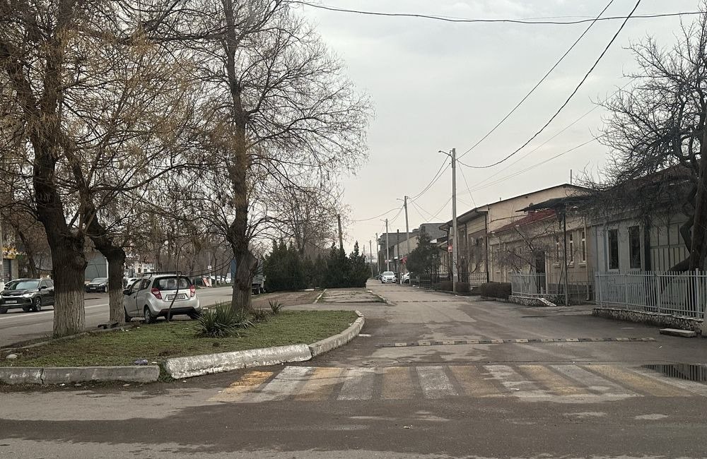 Ijaraga tijorat binosi, 5.9 m² · Yashnobod — surat 1