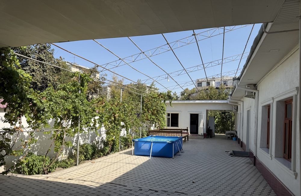 Sotiladi 5 xonali hovli, 1 m² · Olmazor — surat 2