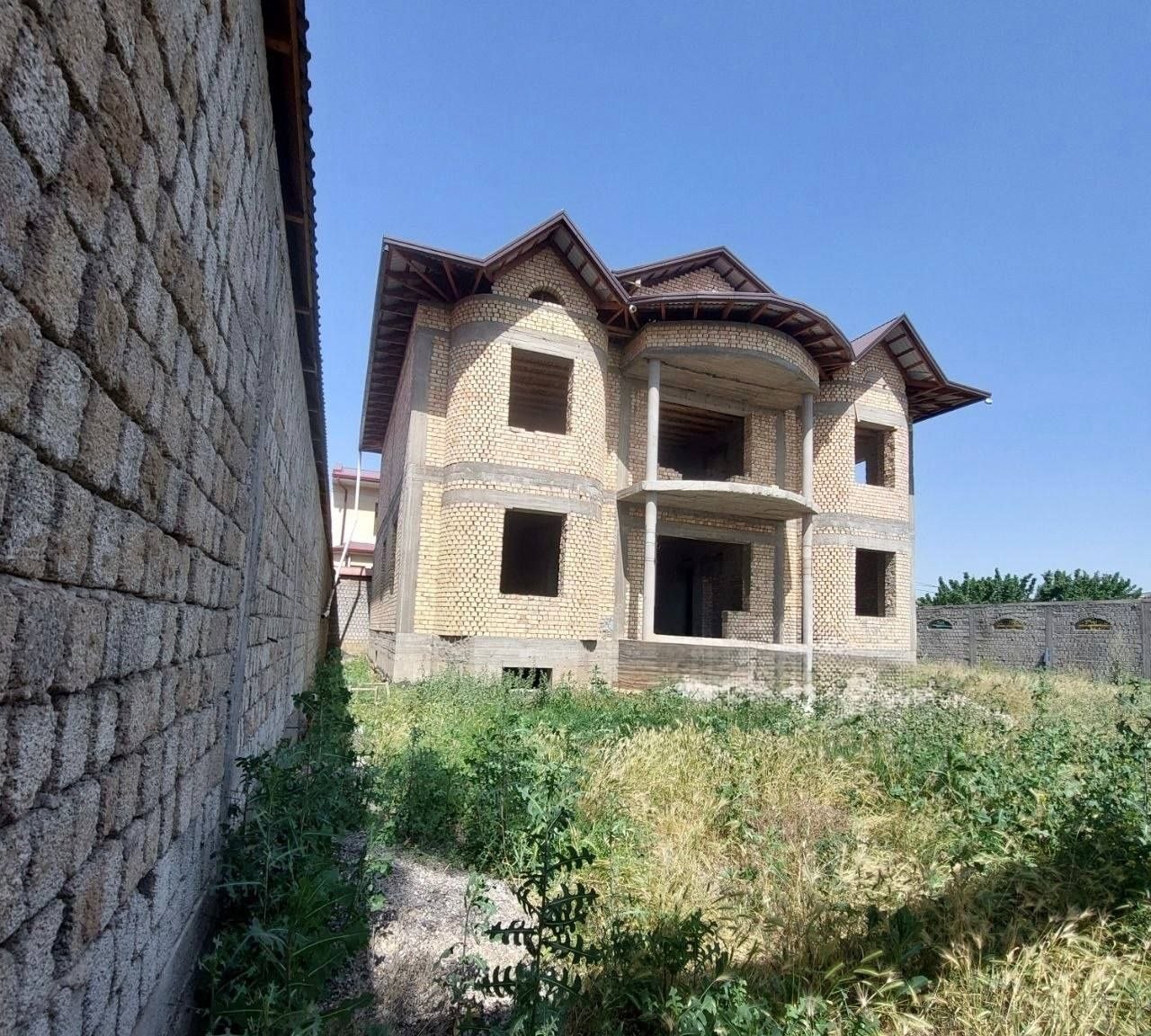 For sale 12-room house · Mirabad — photo 1