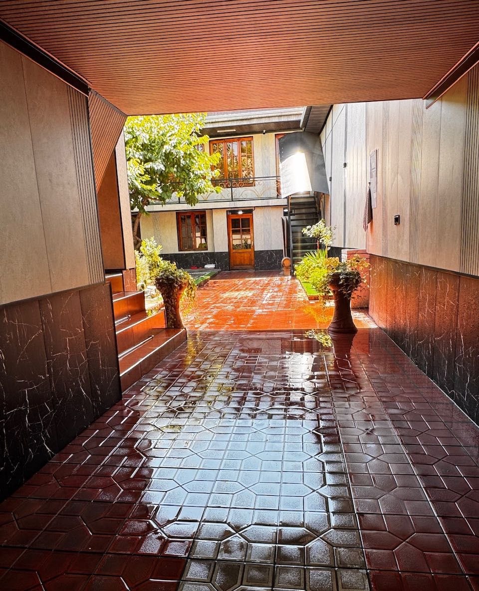 For sale 9-room house · Yunusabad — photo 1