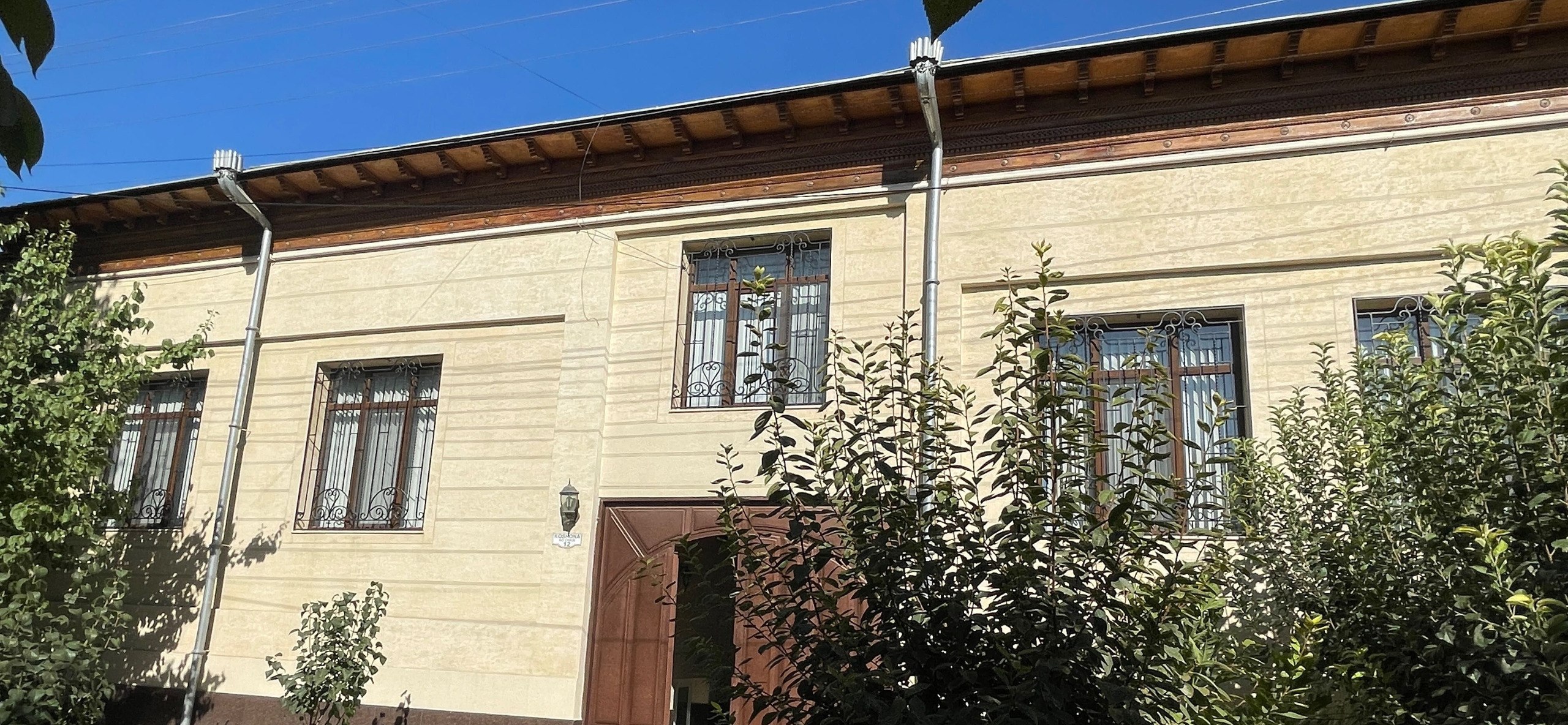 For sale 8-room house · Almazar — photo 1