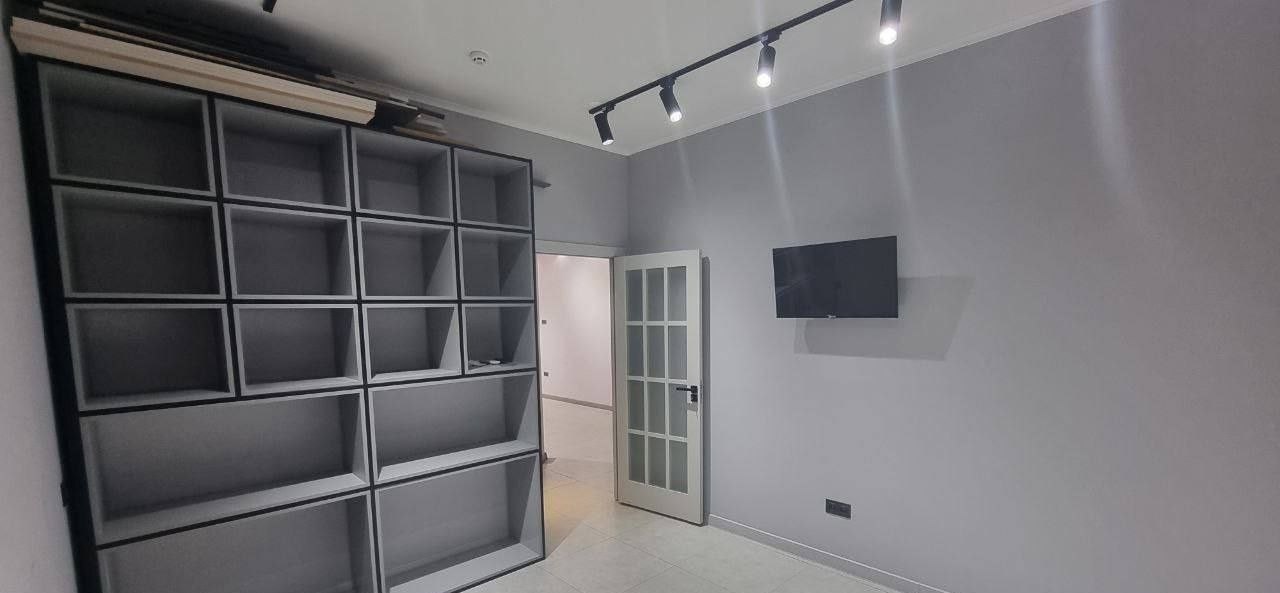 Ijaraga tijorat binosi, 93 m² · Yakkasaroy — surat 3
