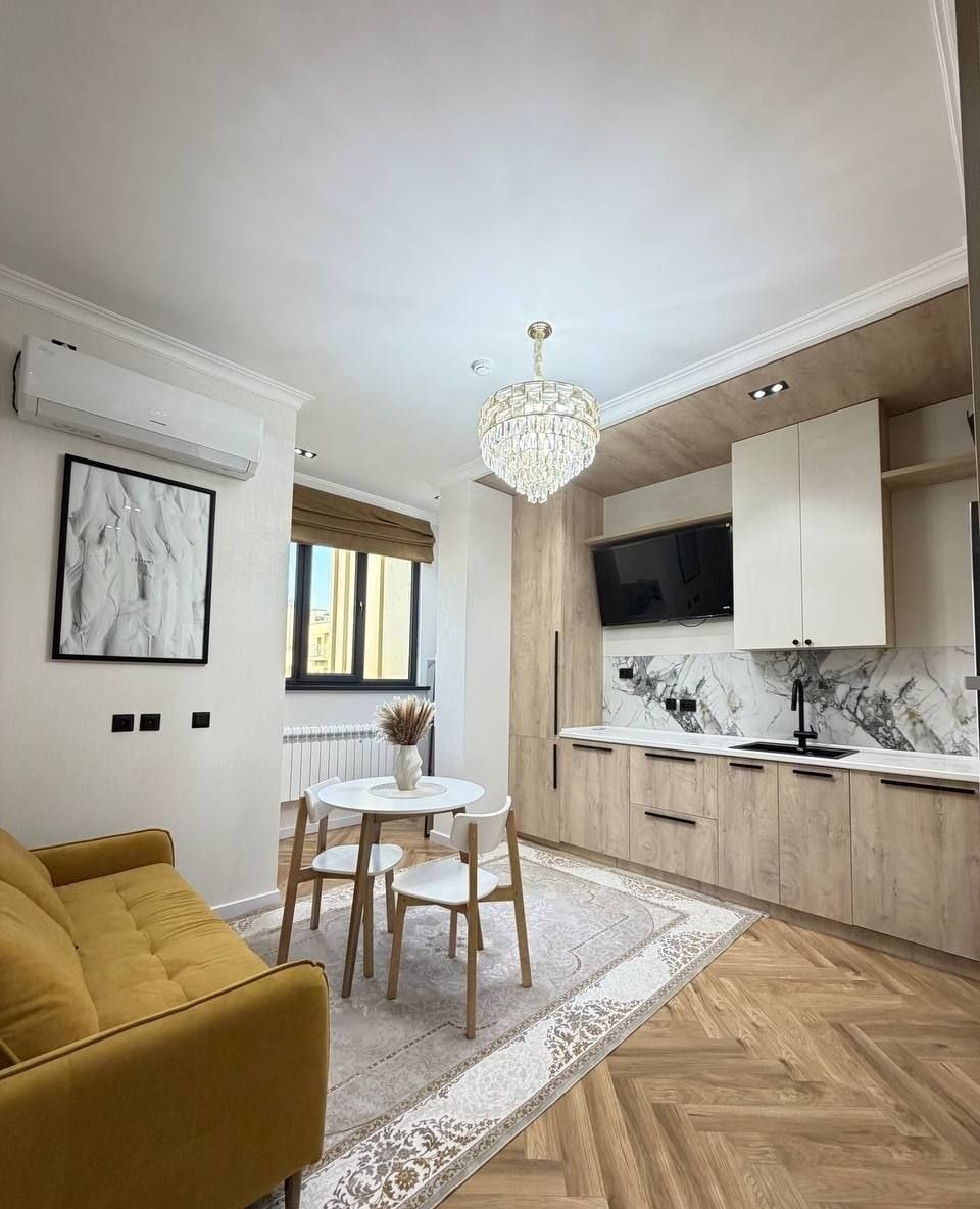 Sotiladi 2 xonali xonadon, 40 m² · Oz Mahal · Mirzo Ulug‘bek — surat 1