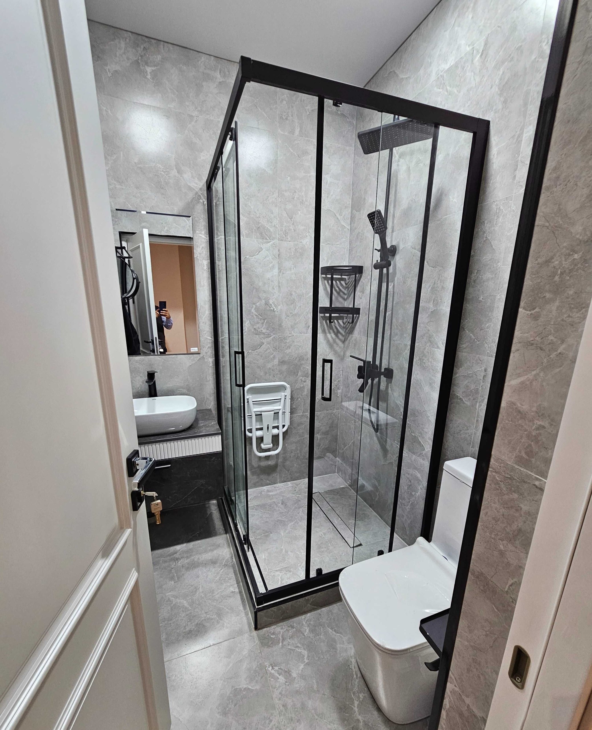 Sotiladi 4 xonali xonadon, 148 m² · Olmazor — surat 2