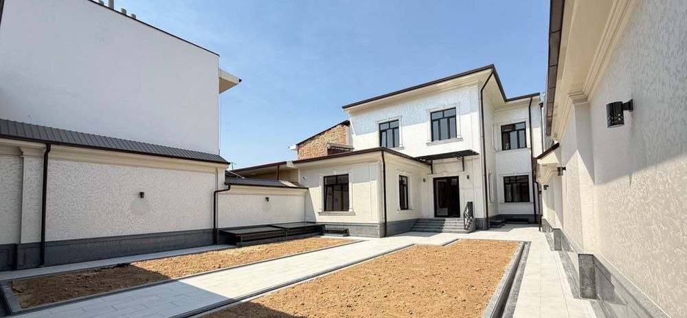 For sale 5-room house · Yakkasaray — photo 1