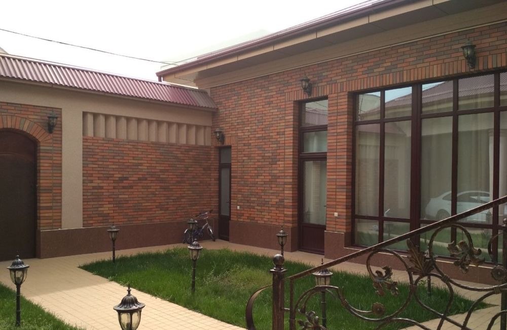 Sotiladi 8 xonali hovli, 600 m² · Yakkasaroy — surat 4
