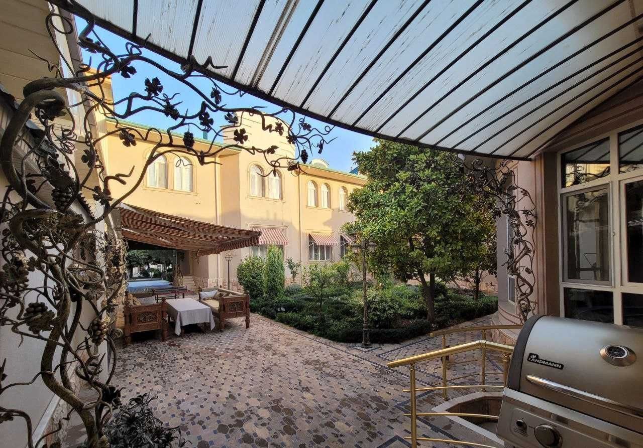 For sale 8-room house, 900 m² · Yakkasaray — photo 2