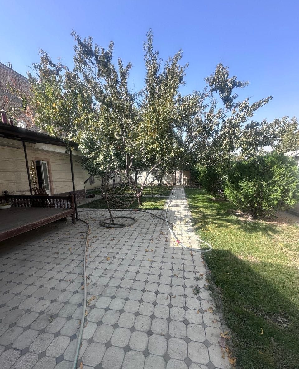 For sale 5-room house, 171 m² · Mirzo-Ulugbek — photo 1