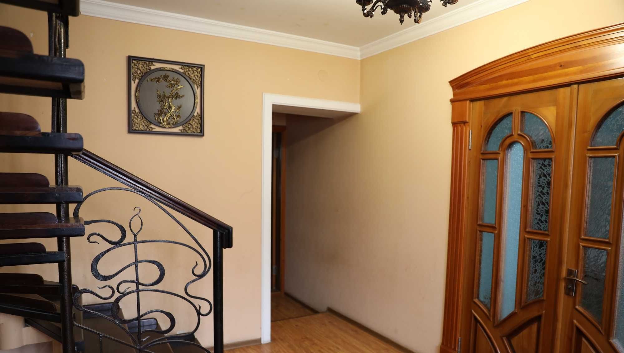 For sale 6-room house · Yunusabad — photo 3