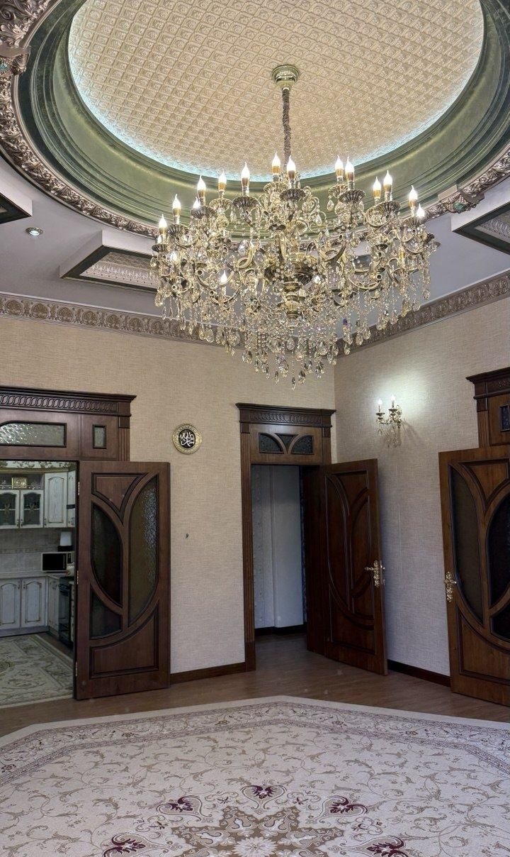 For sale 6-room house · Almazar — photo 2