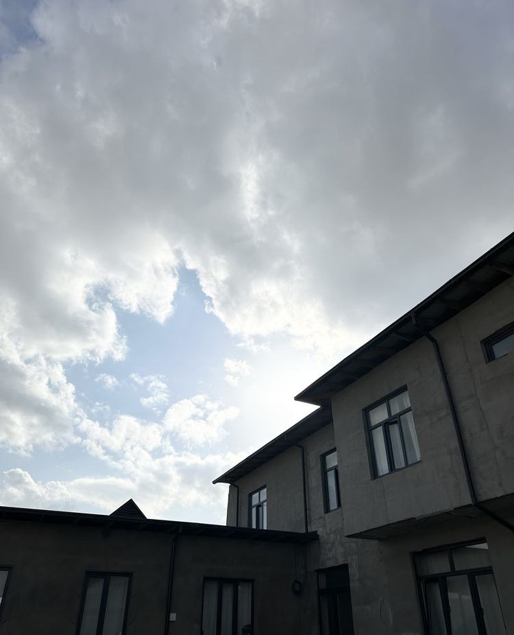 For sale 9-room house, 350 m² · Yunusabad — photo 1