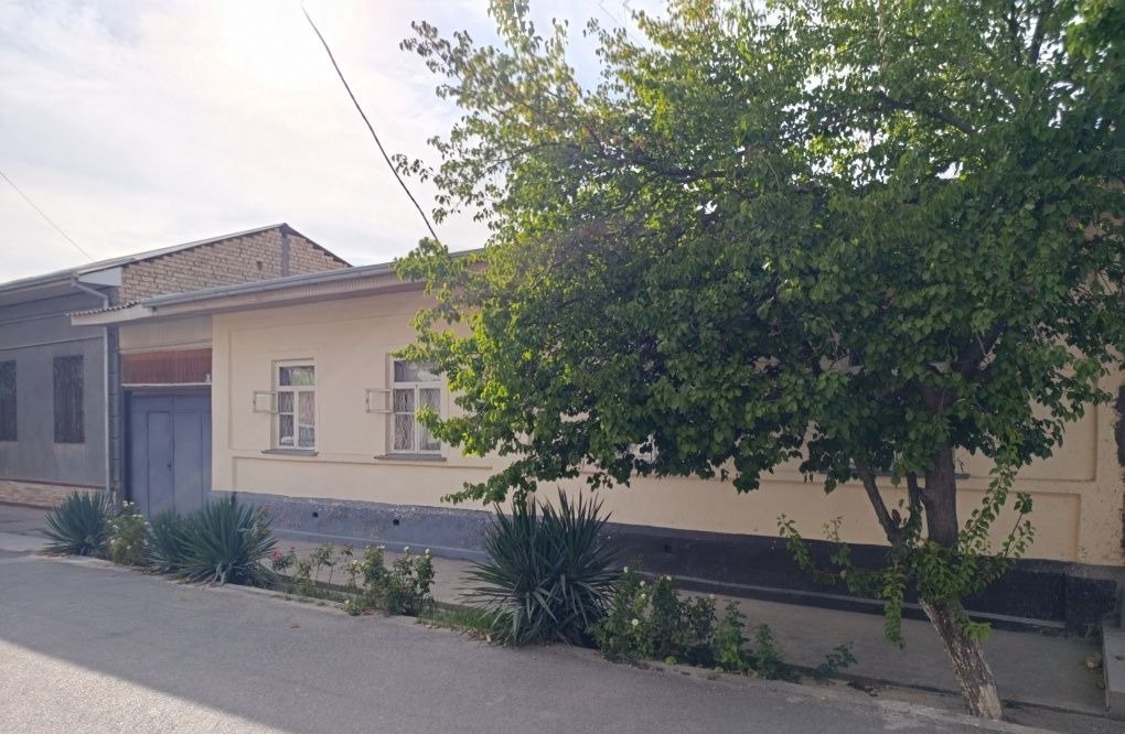 For sale 5-room house · Yakkasaray — photo 1