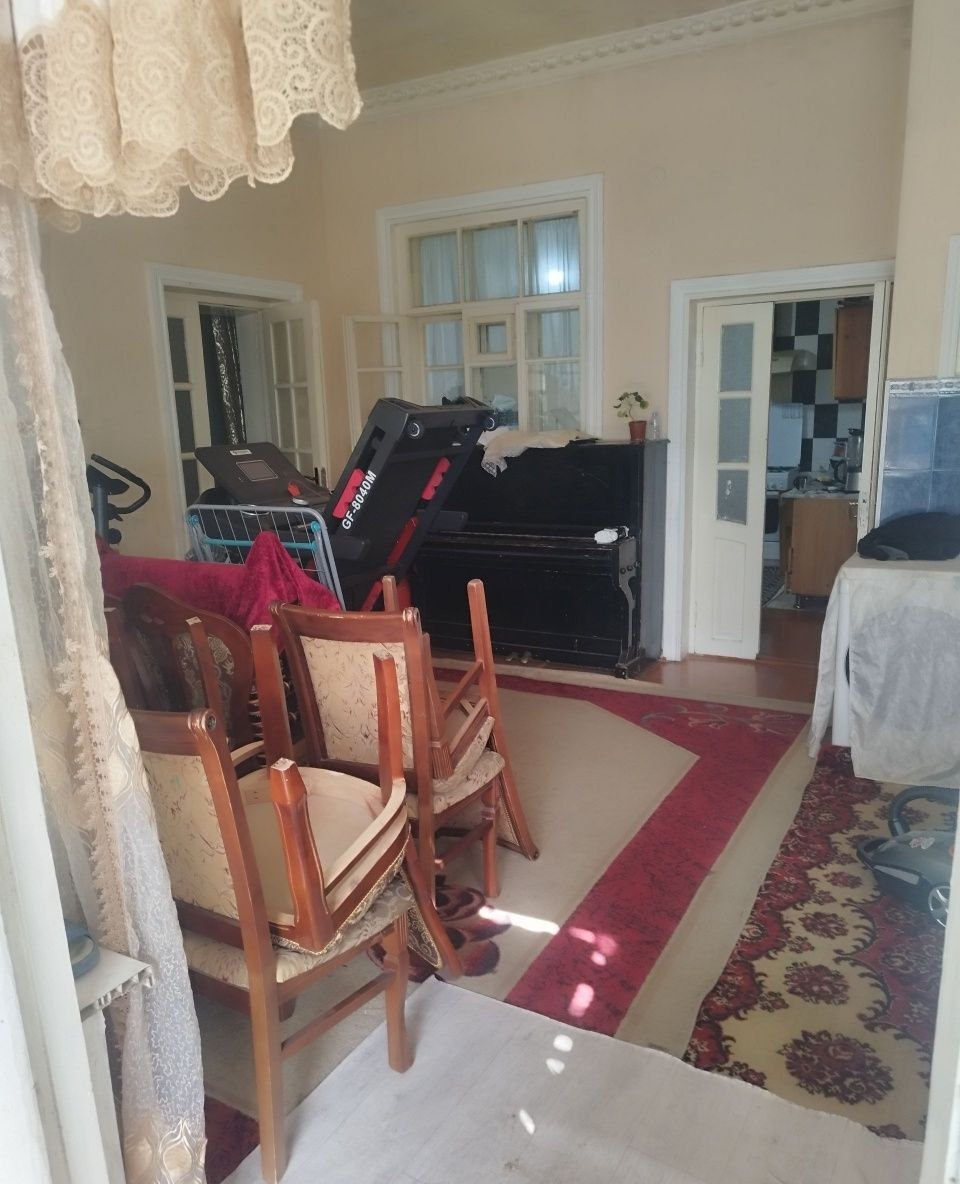 Sotiladi 9 xonali hovli, 300 m² · Yakkasaroy — surat 5