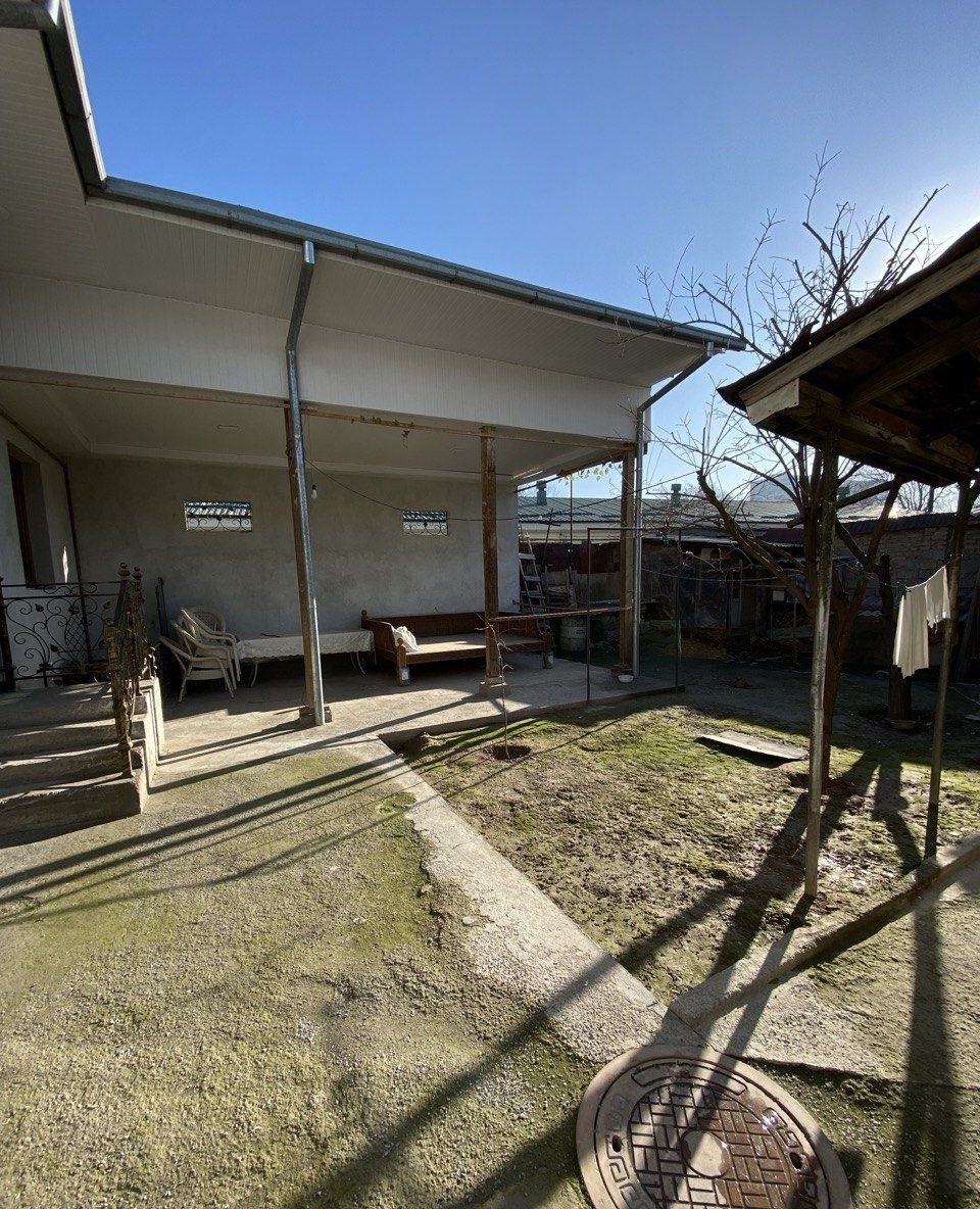 Sotiladi 7 xonali hovli, 4 m² · Yakkasaroy — surat 4