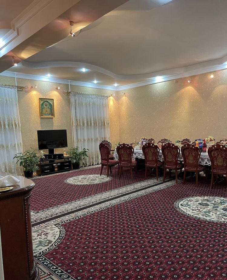 Sotiladi 7 xonali hovli, 600 m² · Chilonzor — surat 2