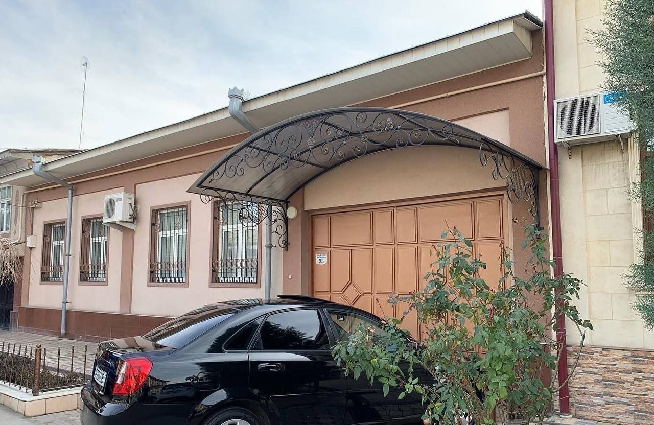 For sale 6-room house, 500 m² · Chilanzar — photo 1