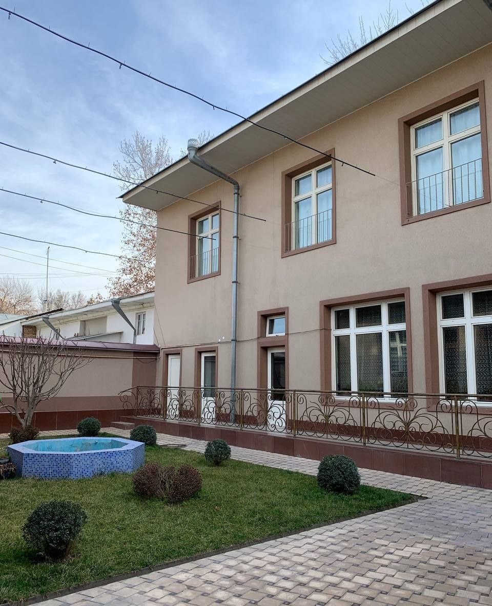 For sale 6-room house, 500 m² · Chilanzar — photo 2