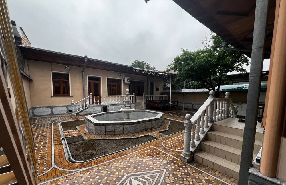For sale 7-room house · Shaykhantakhur — photo 1