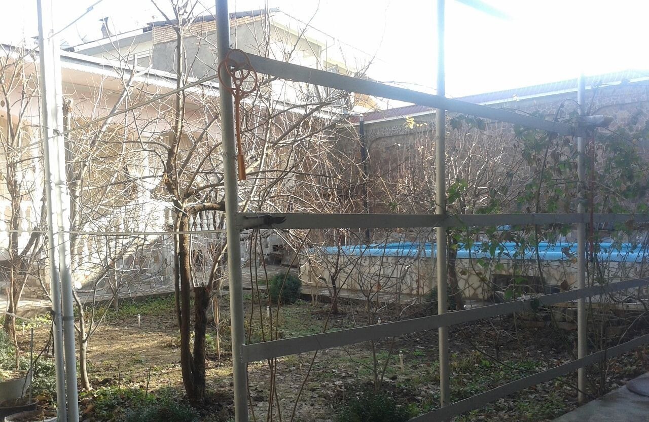 Sotiladi 7 xonali hovli · Mirzo Ulug‘bek — surat 3