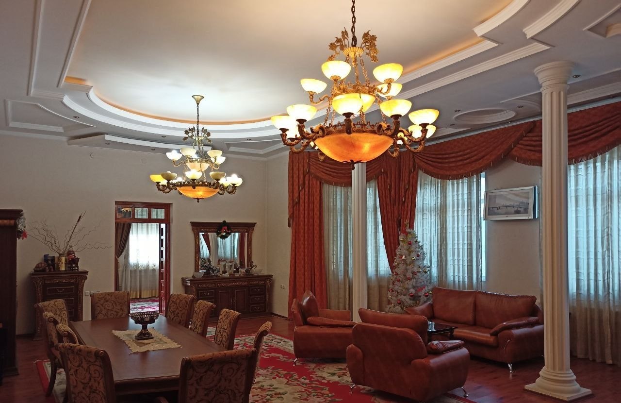 Sotiladi 15 xonali hovli, 1000 m² · Mirzo Ulug‘bek — surat 7