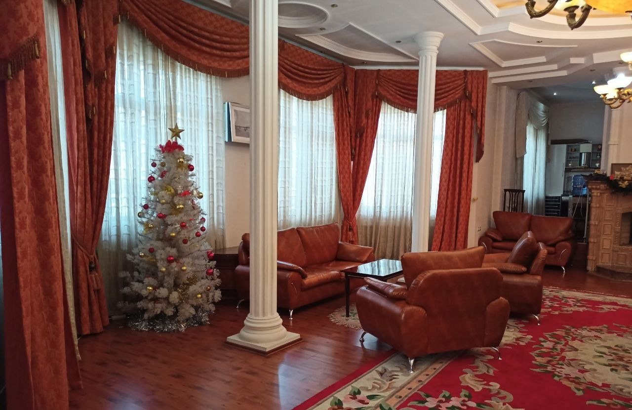 Sotiladi 15 xonali hovli, 1000 m² · Mirzo Ulug‘bek — surat 6