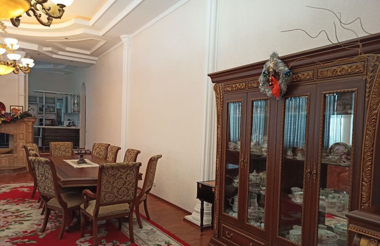 Sotiladi 15 xonali hovli, 1000 m² · Mirzo Ulug‘bek — surat 5