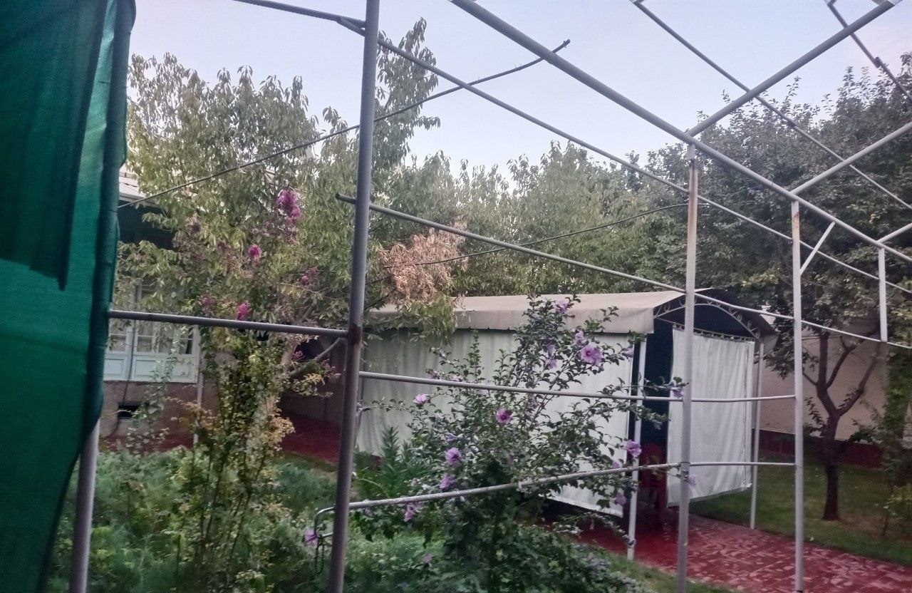 Sotiladi 11 xonali hovli · Chilonzor — surat 2
