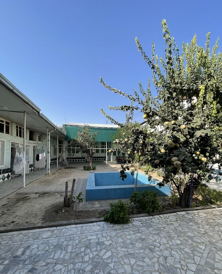 Sotiladi 14 xonali hovli · Uchtepa — surat 6