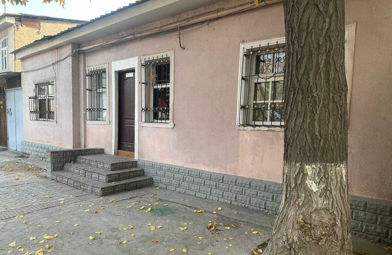 Sotiladi 7 xonali hovli, 100 m² · Olmazor — surat 2