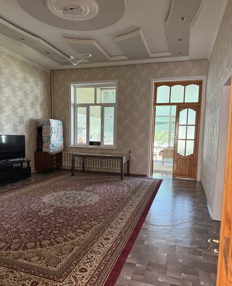 Sotiladi 7 xonali hovli, 320 m² · Yashnobod — surat 9