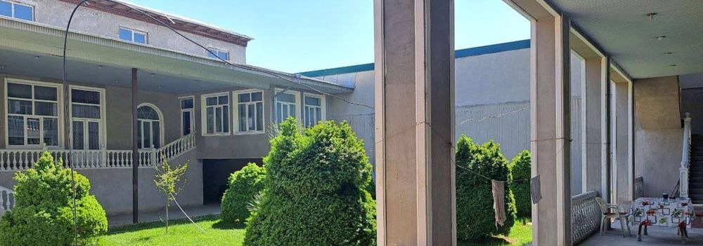 For sale 16-room house, 10.5 m² · Almazar — photo 3