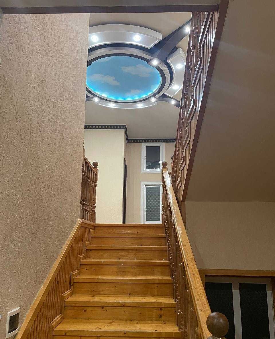 For sale 9-room house, 400 m² · Almazar — photo 1